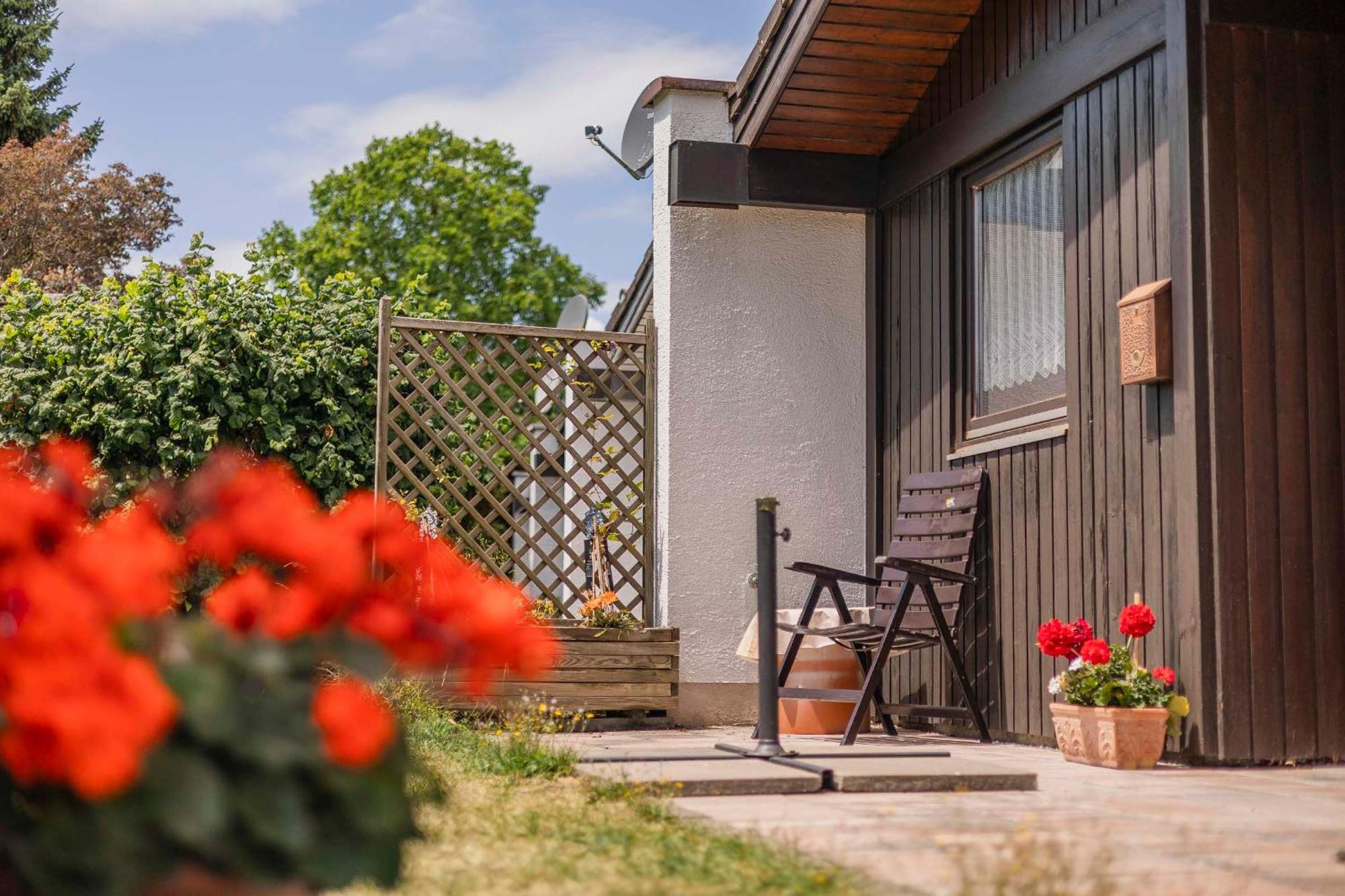 Ferienwohnpark Immenstaad Am Bodensee Satteldachhaus Typ 9 Sd 57 Bagian luar foto