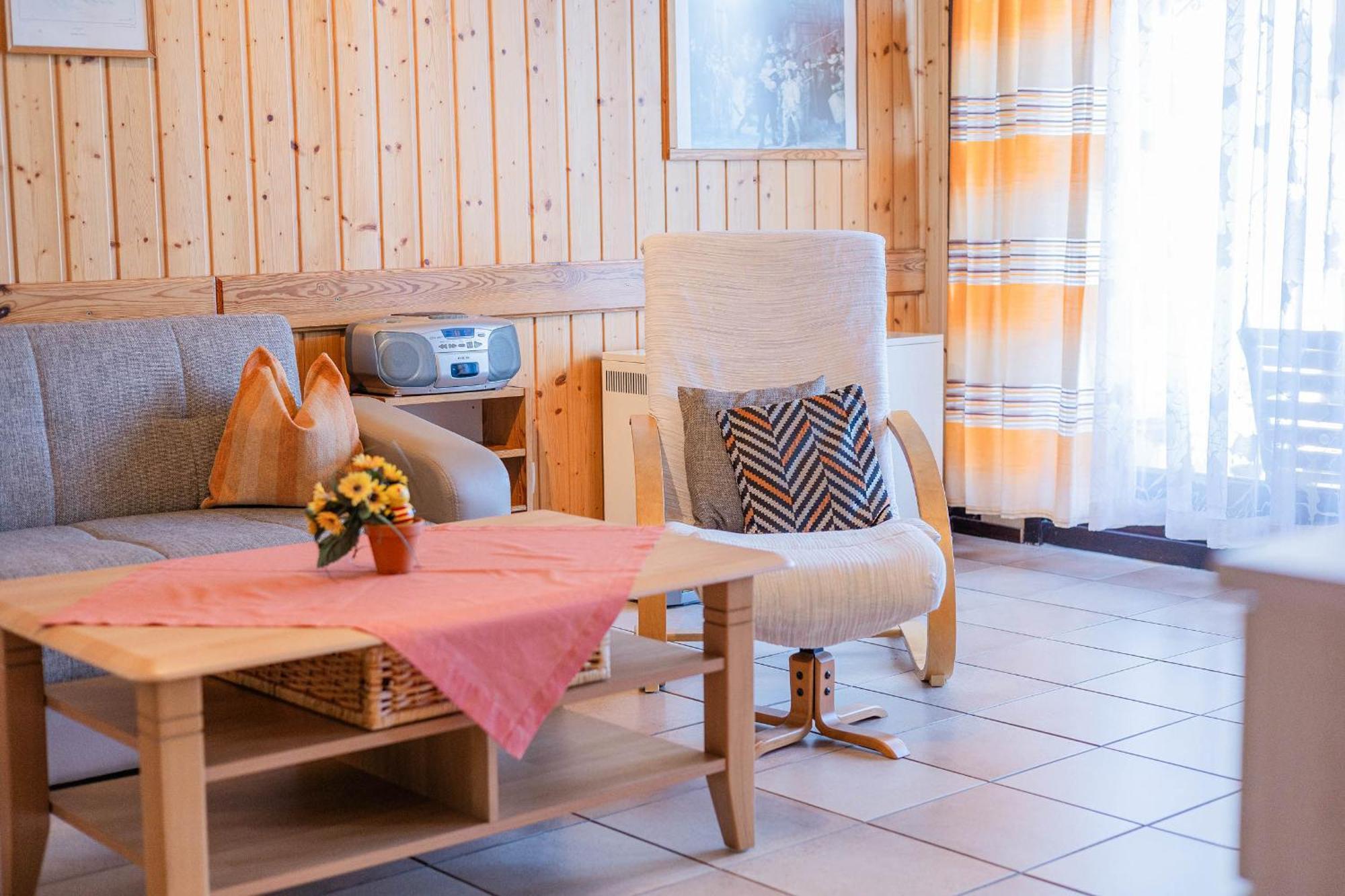 Ferienwohnpark Immenstaad Am Bodensee Satteldachhaus Typ 9 Sd 57 Bagian luar foto